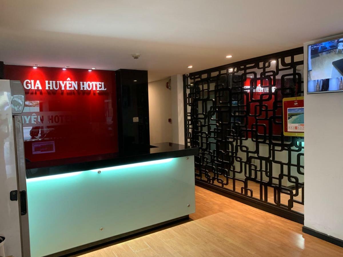 Gia Huyen Hotel Хошимин Екстериор снимка