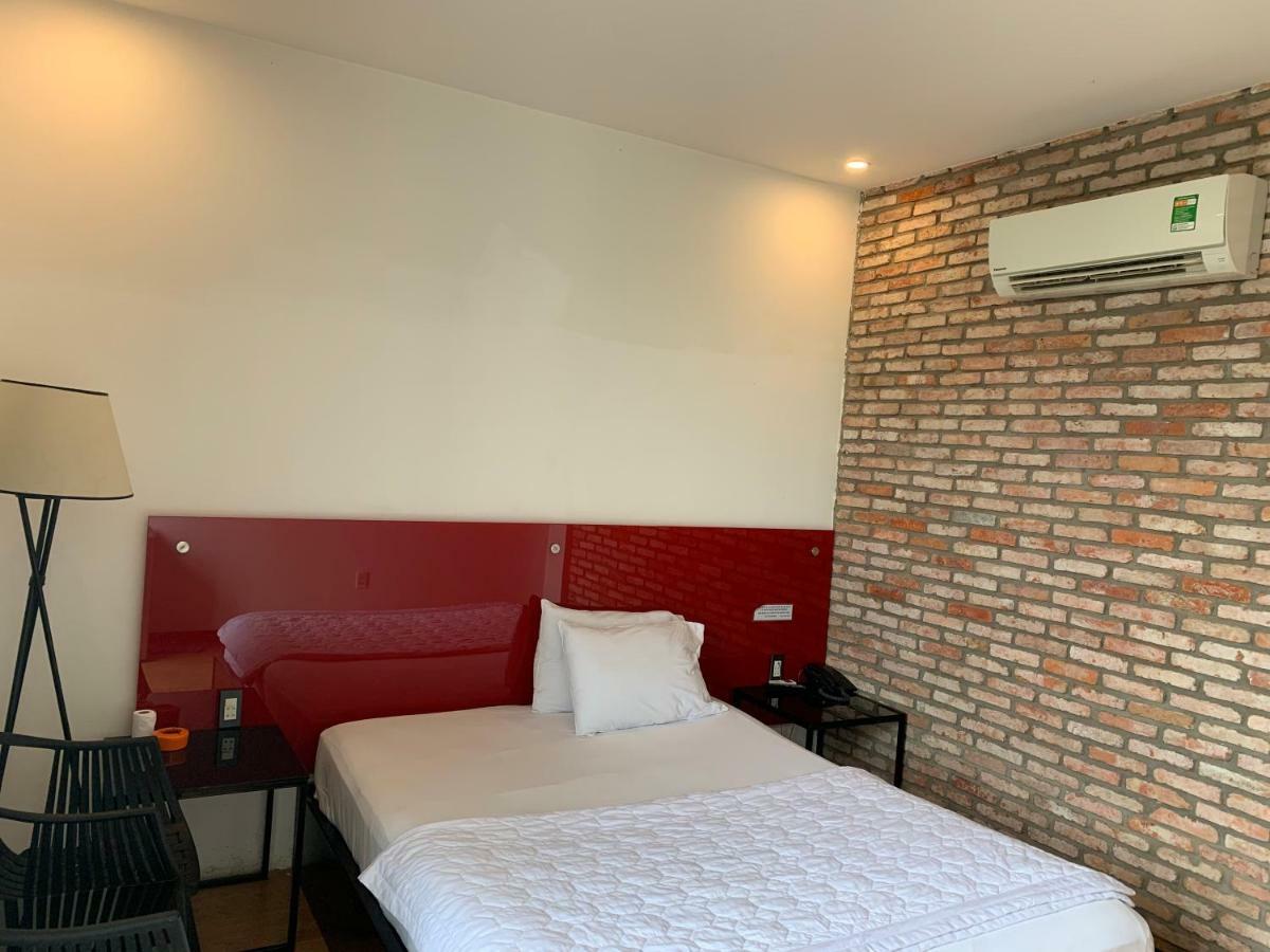 Gia Huyen Hotel Хошимин Екстериор снимка