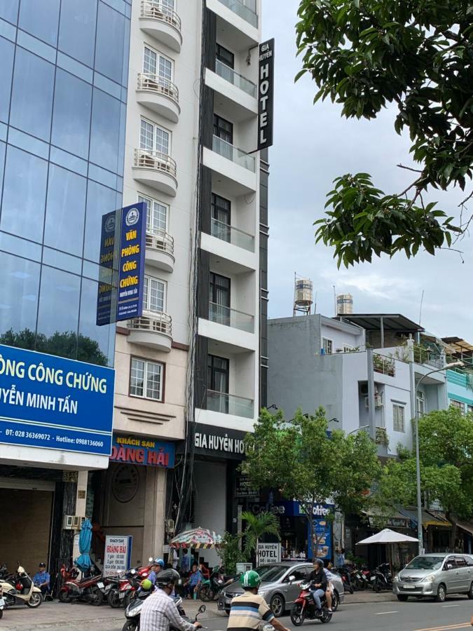 Gia Huyen Hotel Хошимин Екстериор снимка